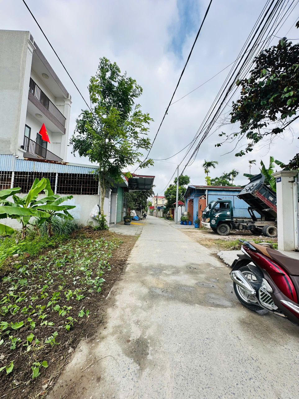 Bán đất 134m² ngang 5m . đường thôn 5m. giá 2.35 tỷ tại Bắc Sơn An Dương. liên hệ 0362558882