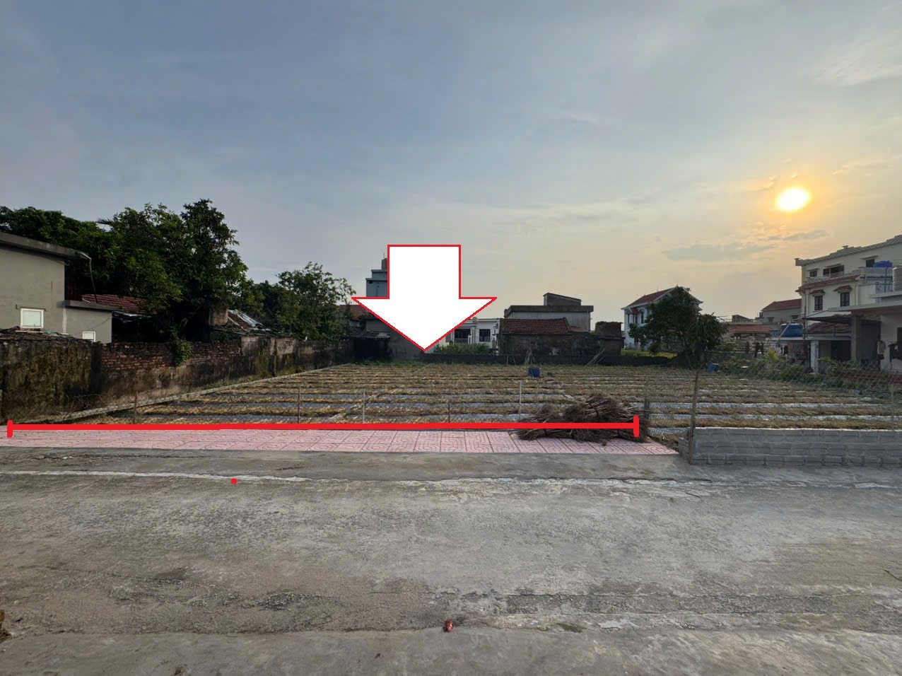 CHỦ NGỢP CẦN RA GẤP LÔ ĐẤT SÁT VSIP HẢI LONG DT 200M