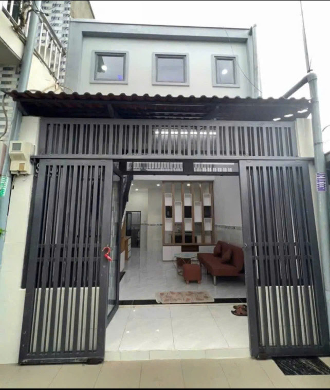 NHÀ CHÍNH CHỦ - GIÁ TỐT - Bán nhà Vị trí đẹp Giáp Bình Tân Ngay Vòng Xoay An Lạc