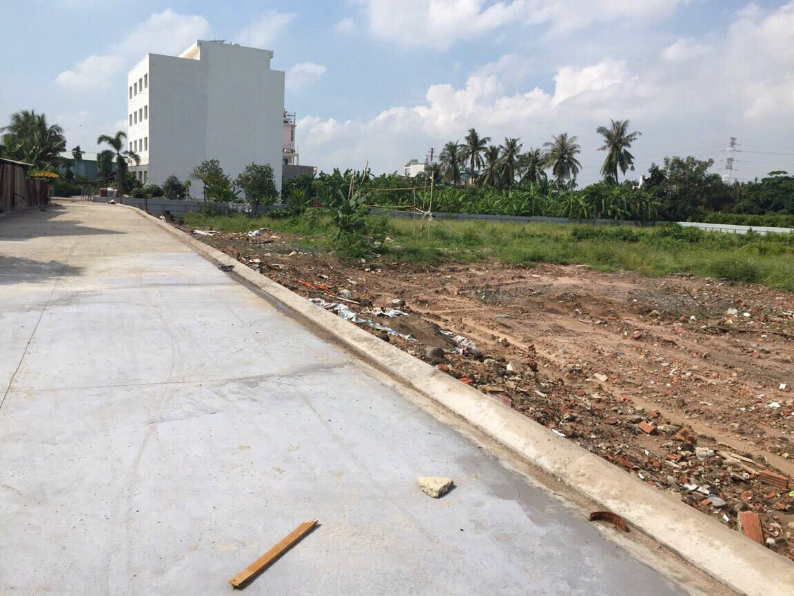 BÁN ĐẤT MẶT TIỀN QL50, SHR, SANG TÊN NGAY, CHỈ 500 TRIỆU