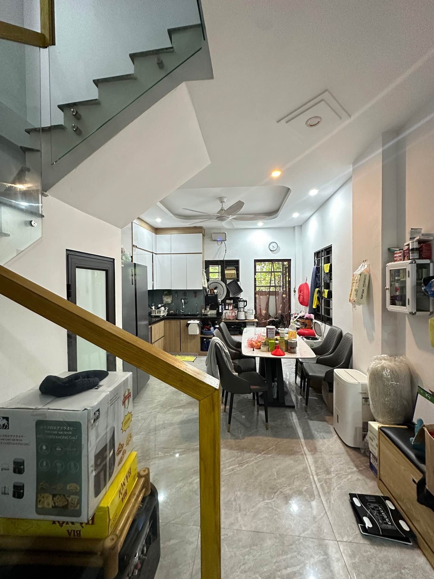 🏠 Nhà 4 tầng Bình Minh - Thanh Oai - Xe hơi đỗ cửa 🚗
✨ Khu an ninh tốt, cực kỳ phù hợp cho gia đình trẻ về ở ngay