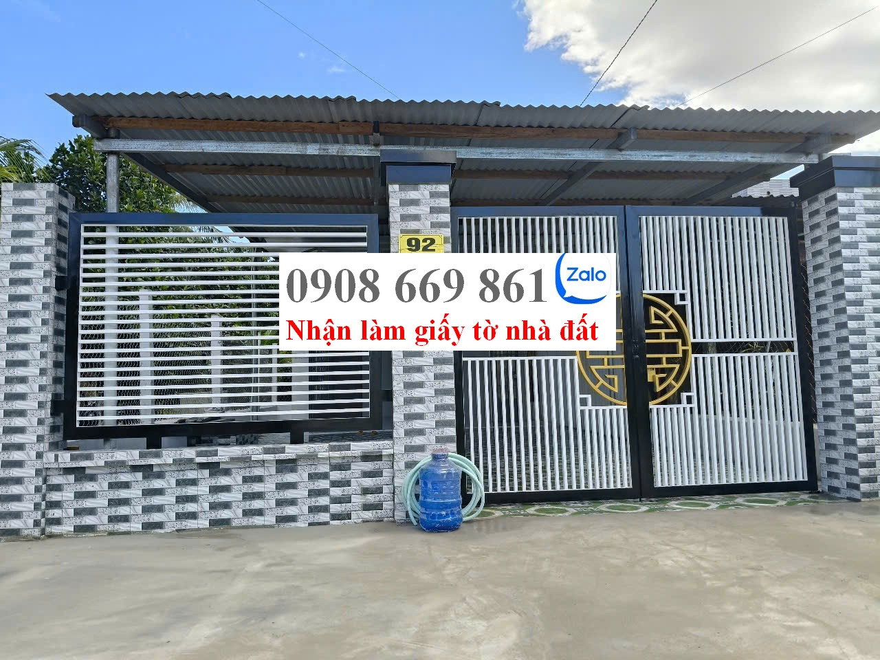bán nhà MT giồng cà . DT 303 m2 . Full thổ . xã bình minh . tp tây ninh