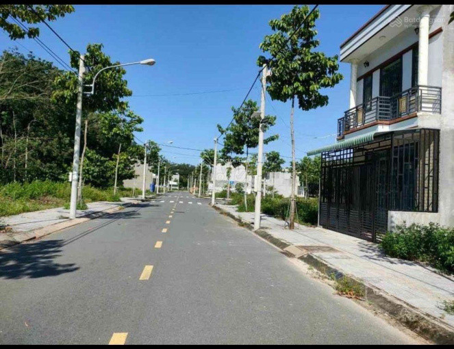Chỉ 1.25Tỷ nhận liền nền 100m2 ngay xã Bình Mỹ, Bắc Tân Uyên, sổ riêng.