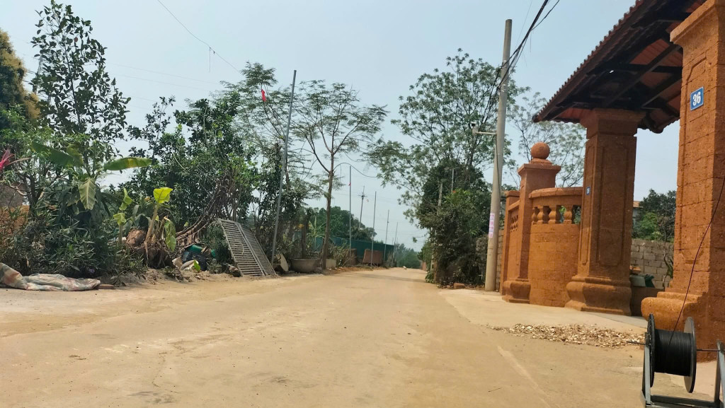 Lô góc hai mặt tiền siêu hiếm, nở hậu, có khả năng phân lô ở Bình Yên, Thạch Thất, Hà Nội.