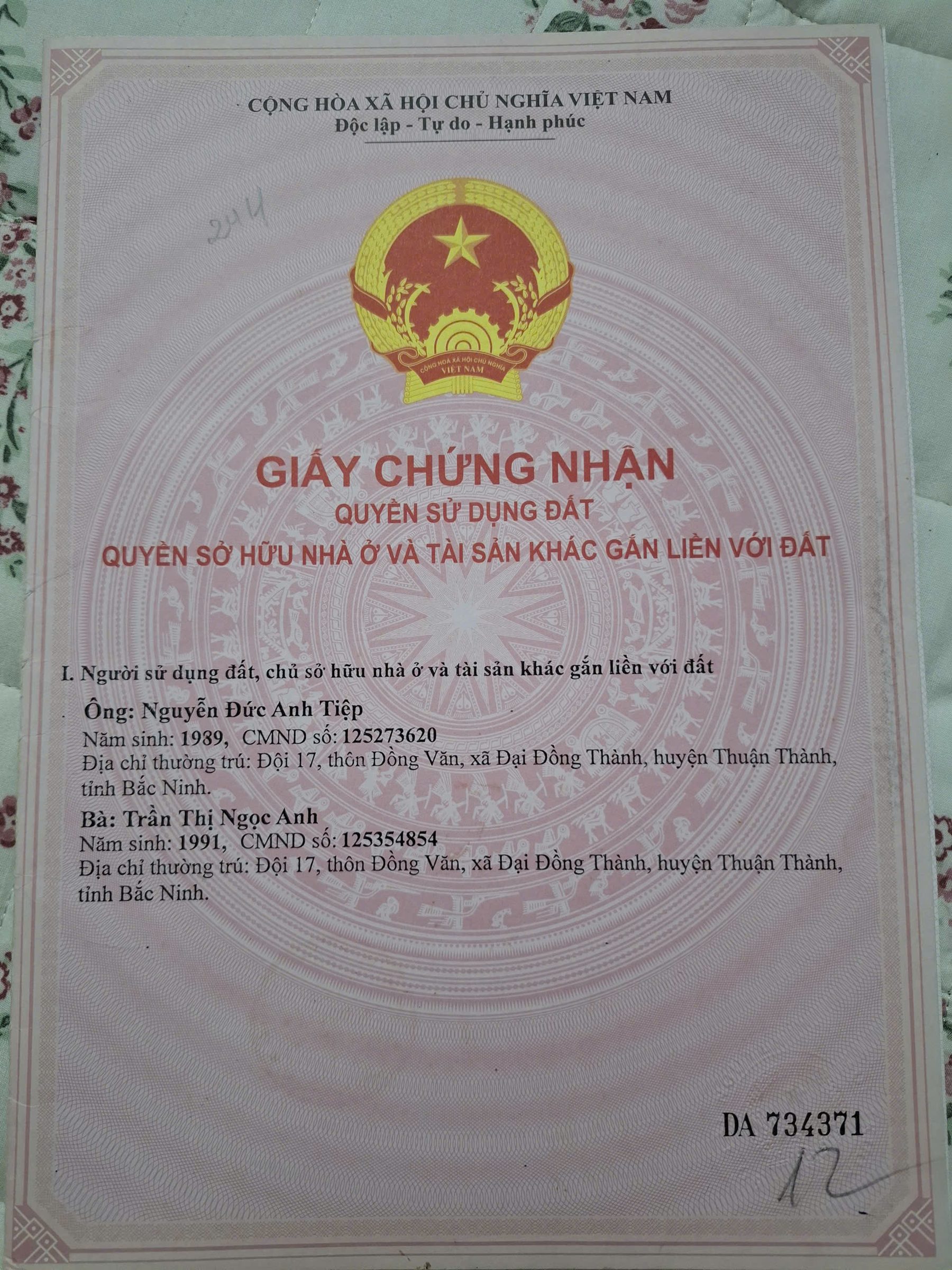 Chính chủ bán lô góc đẹp hai mặt đường Khu Lỗ Gạch, thôn Yên Mỹ xã Bình Yên, Thạch Thất (nay là xã Hạ Bằng), TP. Hà Nội.