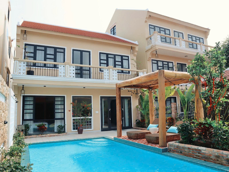 Chính chủ, cần bán nhanh căn villa cho thuê dòng tiền 80-100 triệu/ tháng trung tâm TP Hội An
