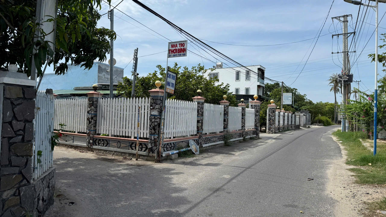 THỦY TRIỀU -- CAM HẢI ĐÔNG -- 825 M2 -- 15M NGANG -- tc 200 -- GIÁ CHỈ 10 TỶ 200 -- 0961481675