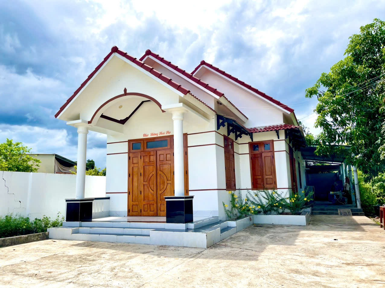 Bán Nhà đẹp Mái Thái Tại Cam Hiệp Nam - Cam Lâm, đường Betong Oto, Nhà Rộng đẹp Chỉ 3tr/m2