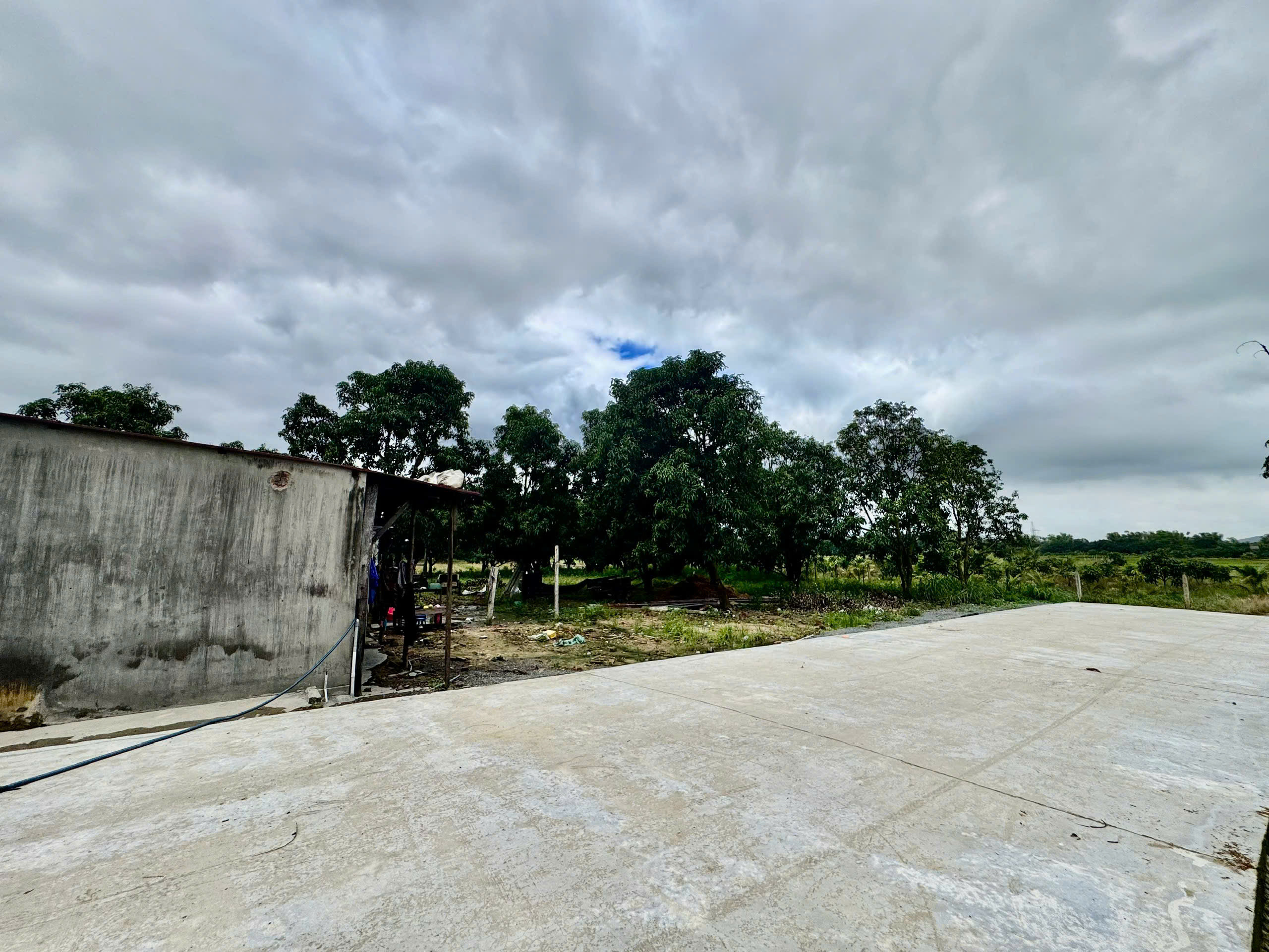 Mặt đường Lập Định Suối Môn - Cam Hoà quy hoạch sát đường 47m , khu an toàn, giá tốt đầu tư