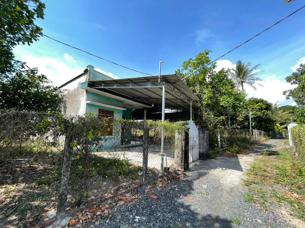 Siêu phẩm bám 25m mặt đường Cam Tân có sẵn cân nhà cấp 4, 991m2 có 200m2 thổ cư, quy hoạch an toàn