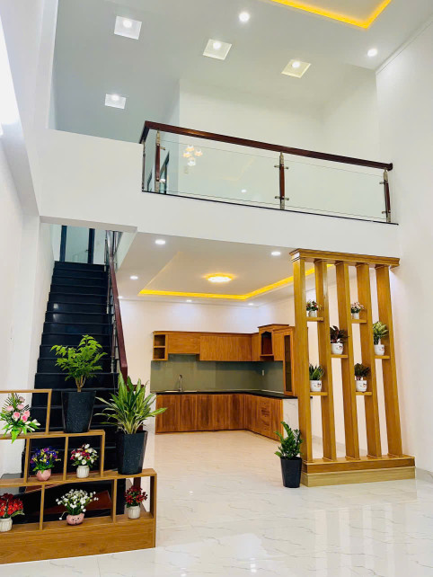 👉 NHÀ ĐẸP MỚI MÊ LỬNG RẺ ĐẸP NHẤT KHU THÀNH ĐỒNG YMOAN