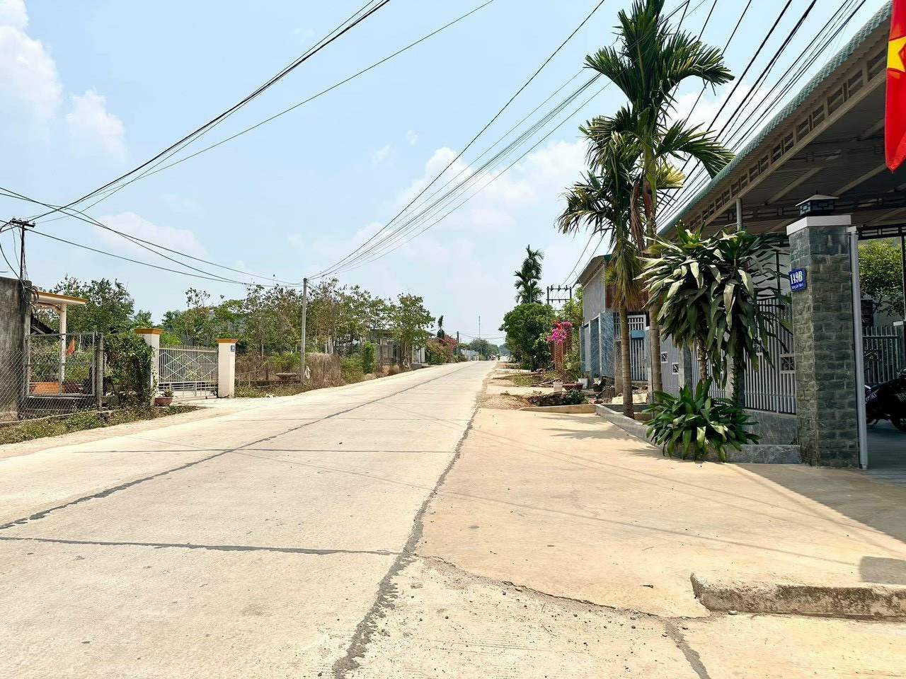 Bán đất 174.1m² 590 triệu tại thôn 8 Xã Cư ÊBur Thành phố Buôn Ma Thuột