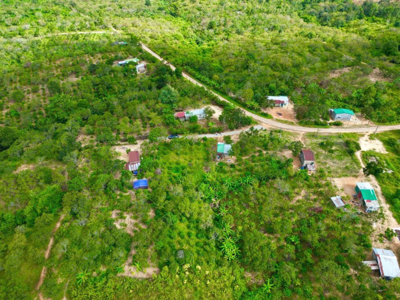 Bán đất 300m² giá 115 triệu Xã Cư Pơng