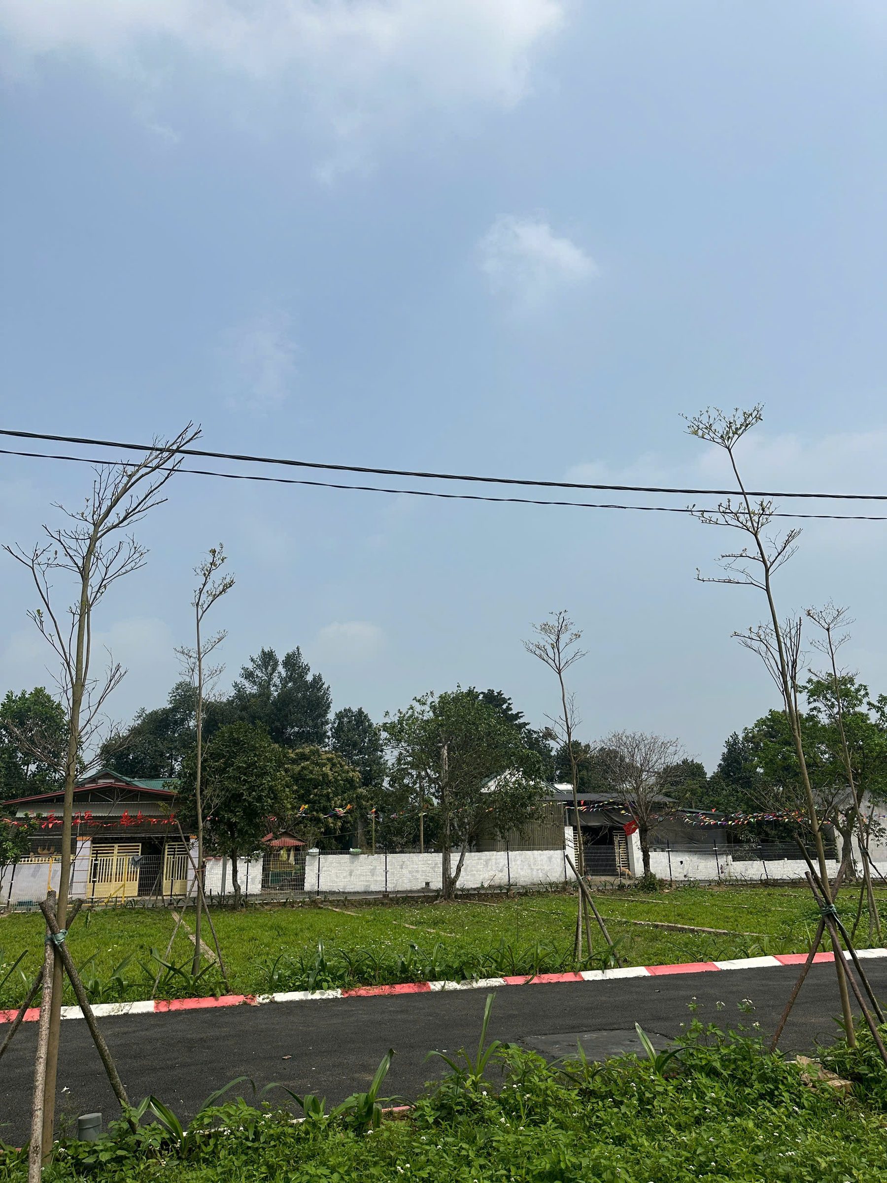 113 LÔ ĐẤT  HAI MẶT TIỀN VEW THOÁNG MÁT SÁT CẠNH KHU CÔNG NGHIỆP PHÚ SƠN NHUẬN TRẠCH HÒA BÌNH GIÁ CHỈ 1,8 TỶ