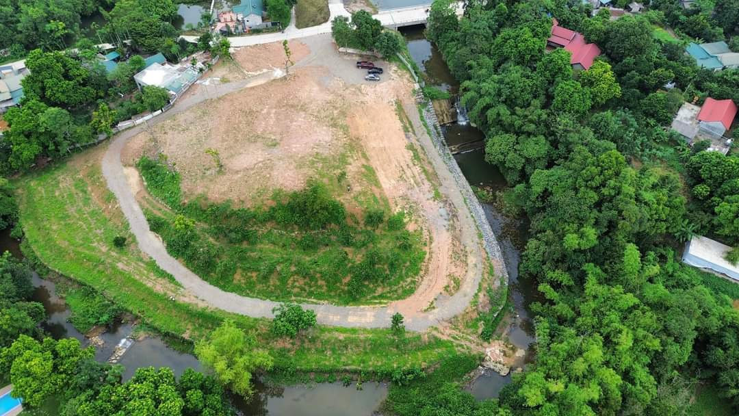 Bán đất 8500m² 800m2 thổ cư 30 tỷ tại Xã Cư Yên Huyện Lương Sơn