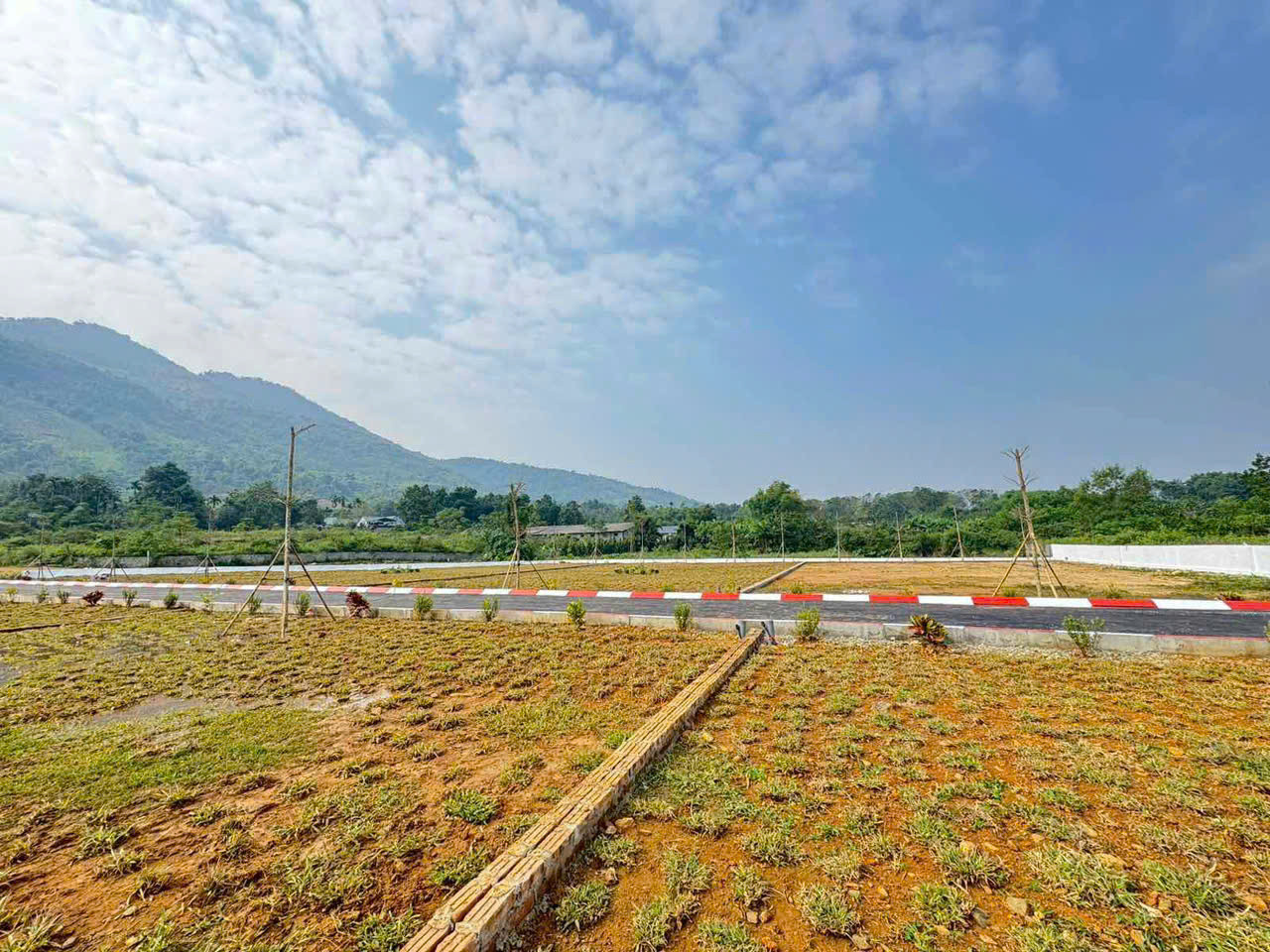 CHỈ 2,45 TỶ – SỞ HỮU LÔ 2 MẶT TIỀN 590m² CƯ YÊN, LƯƠNG SƠN, HÒA BÌNH – GIÁ RẺ NHẤT TOÀN KHU
