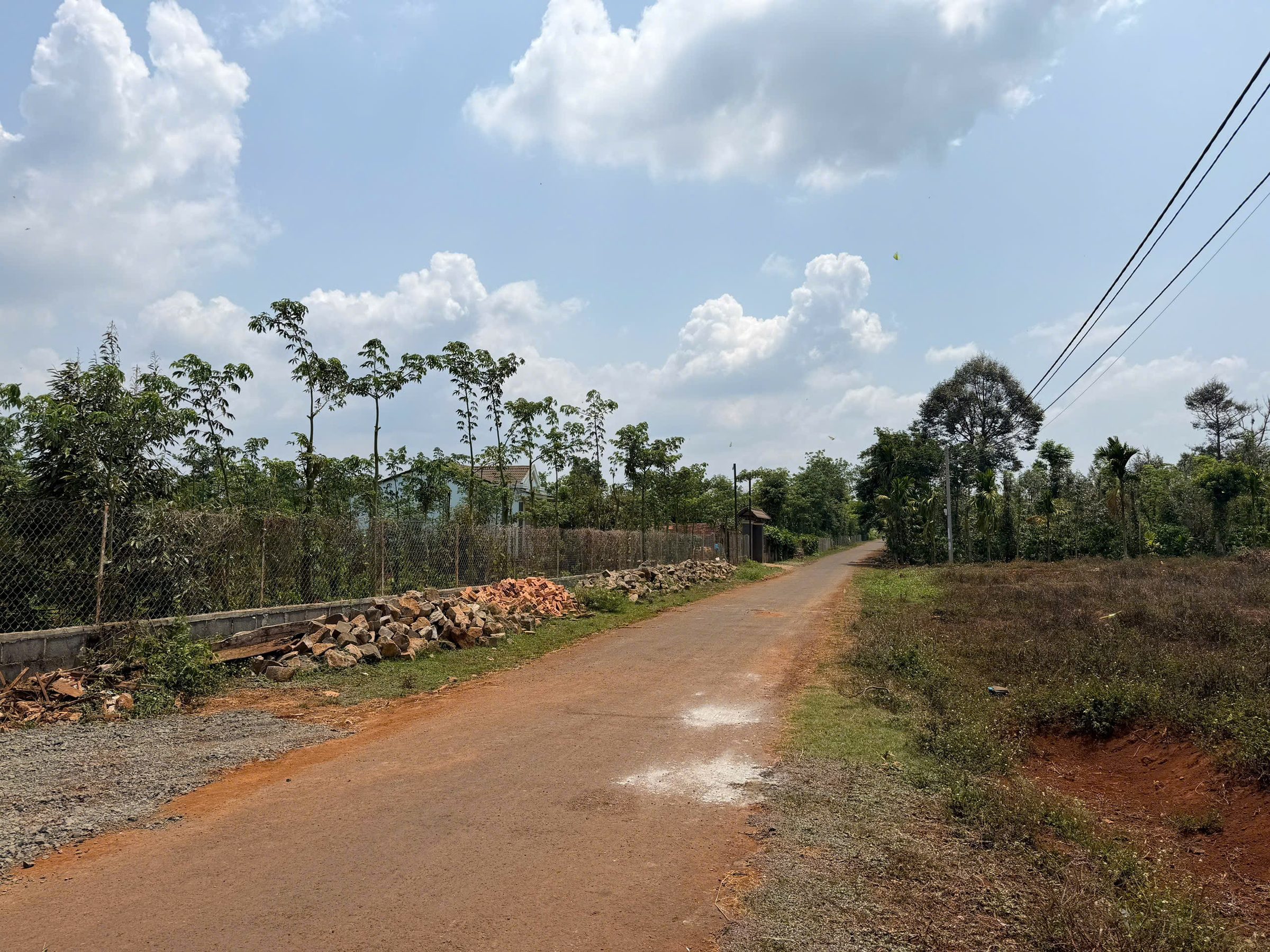 Bán đất 155m² full thổ cư ngang 5m giá 290 triệu tại Xã Cuôr Đăng
