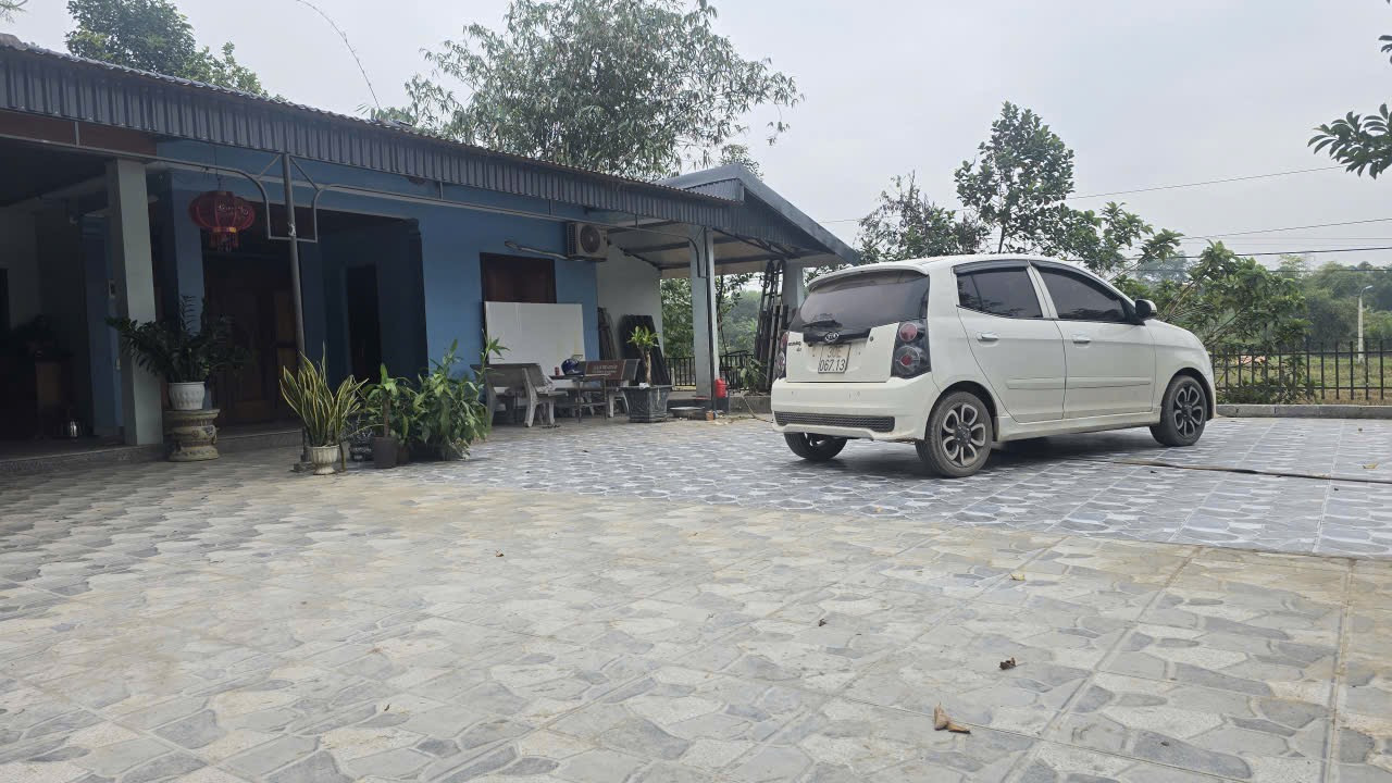 Bán đất tặng nhà tại xã Đại Phúc, gần sân vận động mới