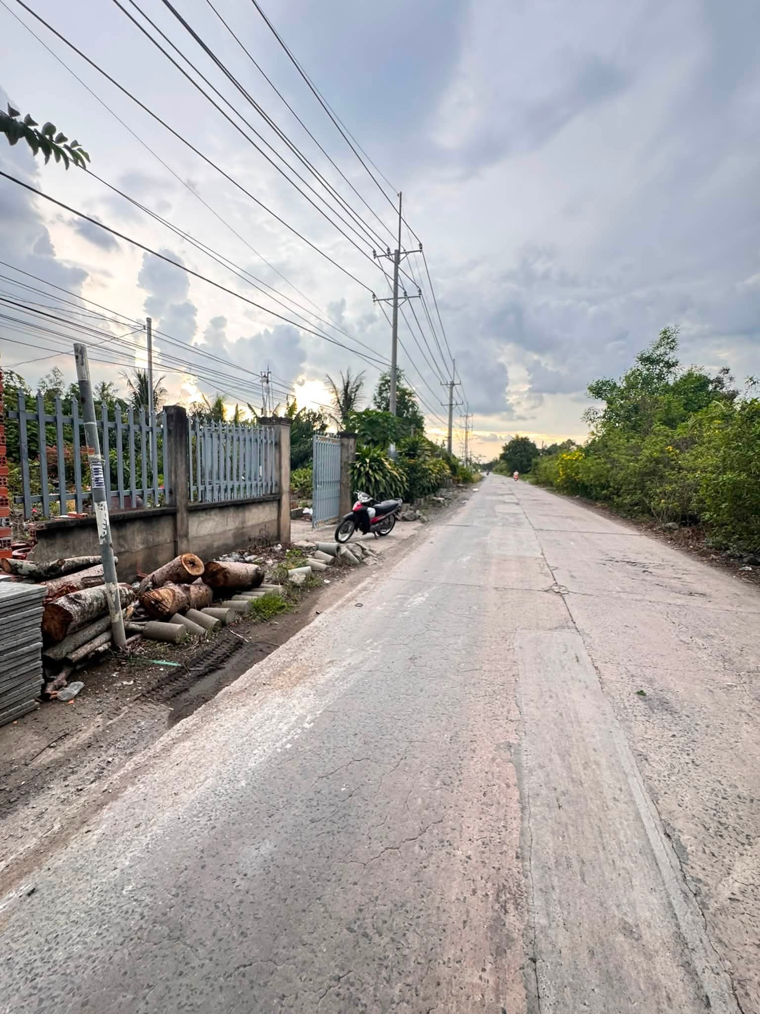 Bán đất 377m² có sẵn 154m² thổ cư ngang 6m giá 6.75 tỷ tại Xã Đại Phước