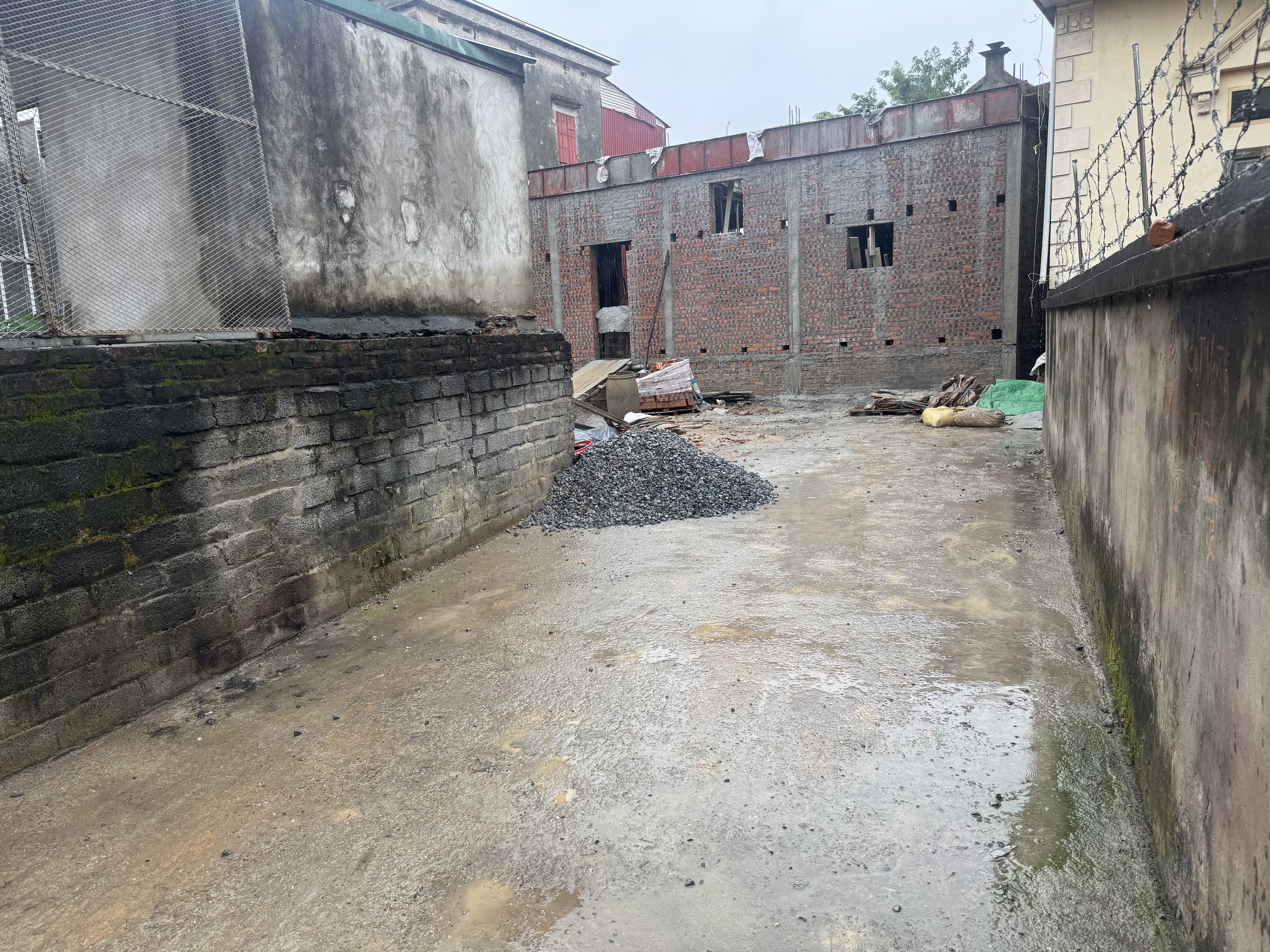 Bán đất 166m2 giá 10 tỷ dân hoà 0948868494