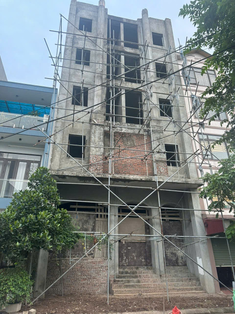 Cần bán vì nợ NH biệt thự 5 tầng giá chỉ 1x tỷ 113m2