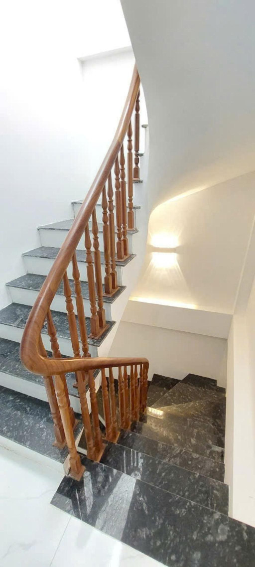 NHÀ DI TRẠCH-HOÀI ĐỨC- 46M-4.1 T.Ỷ- 3 TẦNG- Ô TÔ  ĐỖ CỬA-CÓ THƯƠNG LƯỢNG VỀ GIÁ