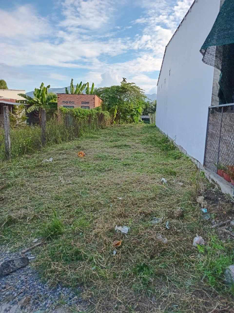 bán lô đất tại thôn 4 xã diên phú