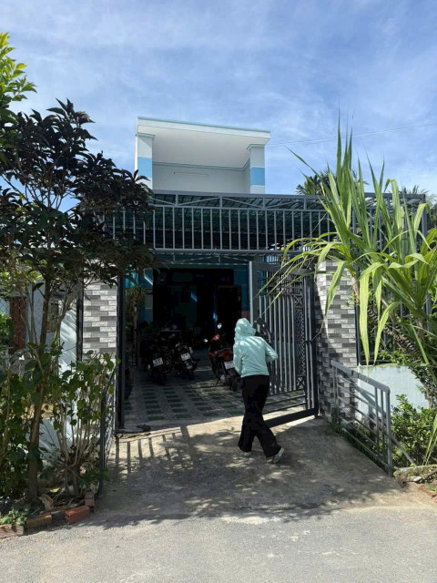 Bán nhà Diên Toàn, cách bến xe liên tỉnh 200m