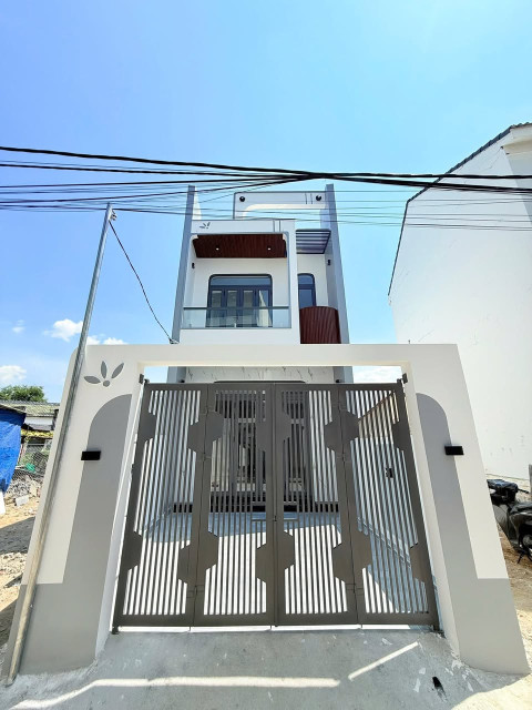 BÁN NHÀ ĐẸP MỚI XÂY, TRUNG TÂM THỊ TRẤN DIÊN KHÁNH