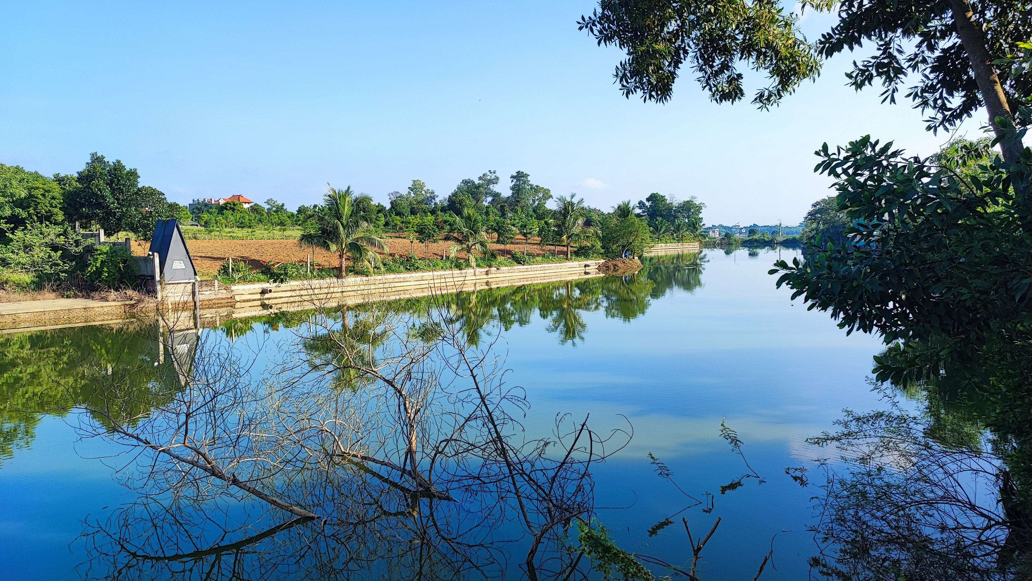 Bán đất view hồ 4000m² tại Xã Đoài Phương, giá 33.33 tỷ