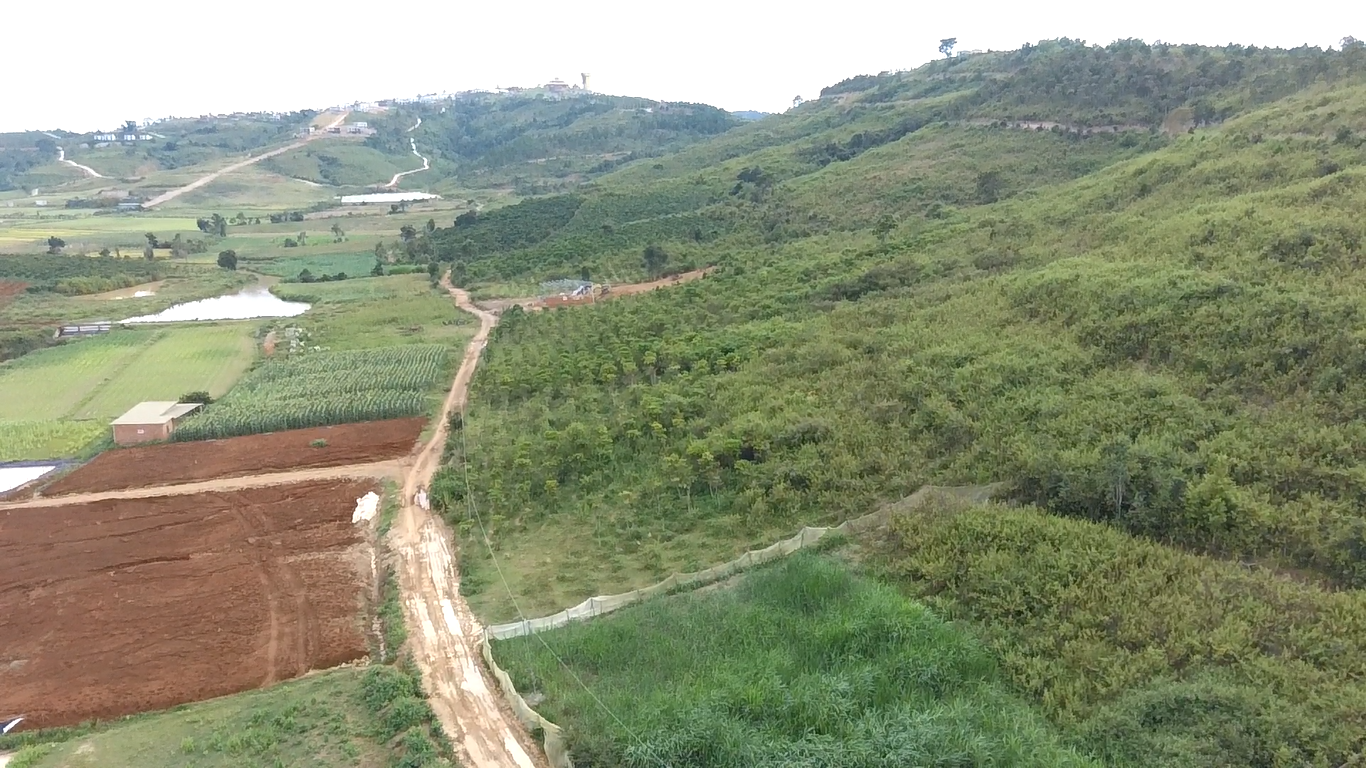 Bán đất 2400m² ngang 40m giá 4 tỷ Xã Đơn Dương