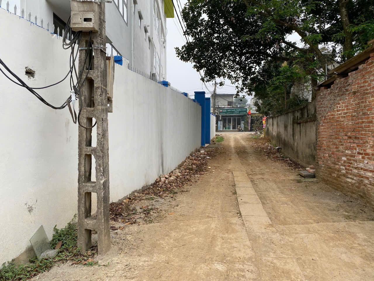 Bán lô 289m full ở Đông Sơn, gần trục đường liên huyện, gần quốc lộ 6 giá loanh quanh 20tr/m