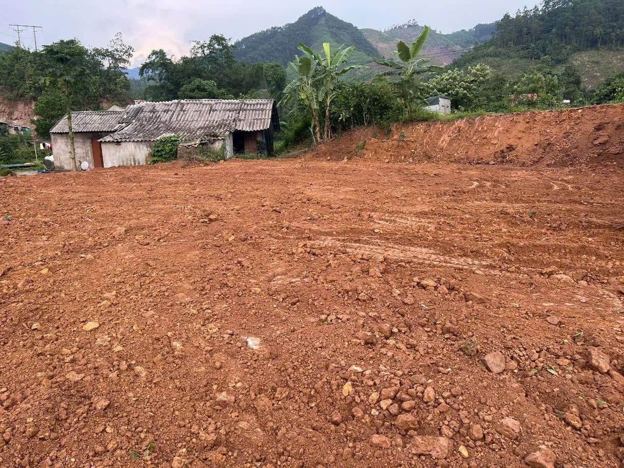 ĐẤTMẶT ĐƯỜNG XÃ ĐỒNG SƠN