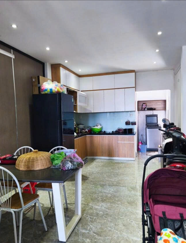 Bán nhà Hóc Môn (địa chỉ mới Đông Thạnh, Tp HCM. Ngang 4m x dài 15m, nhà xây 1 trệt, 1 lửng