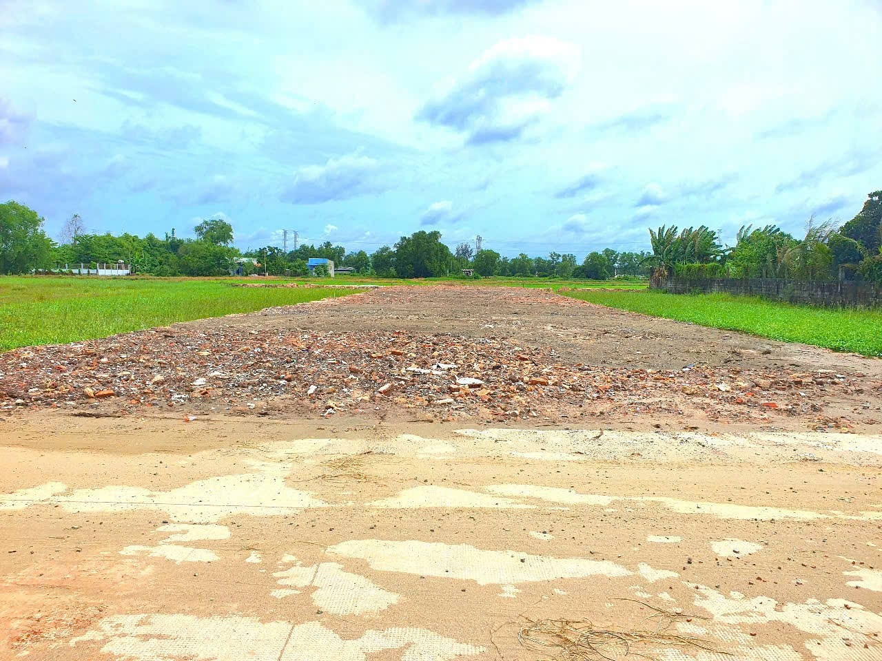 Bán đất 2892.5m² ngang 10m giá 3 tỷ tại Xã Đức Hòa Đông Huyện Đức Hòa