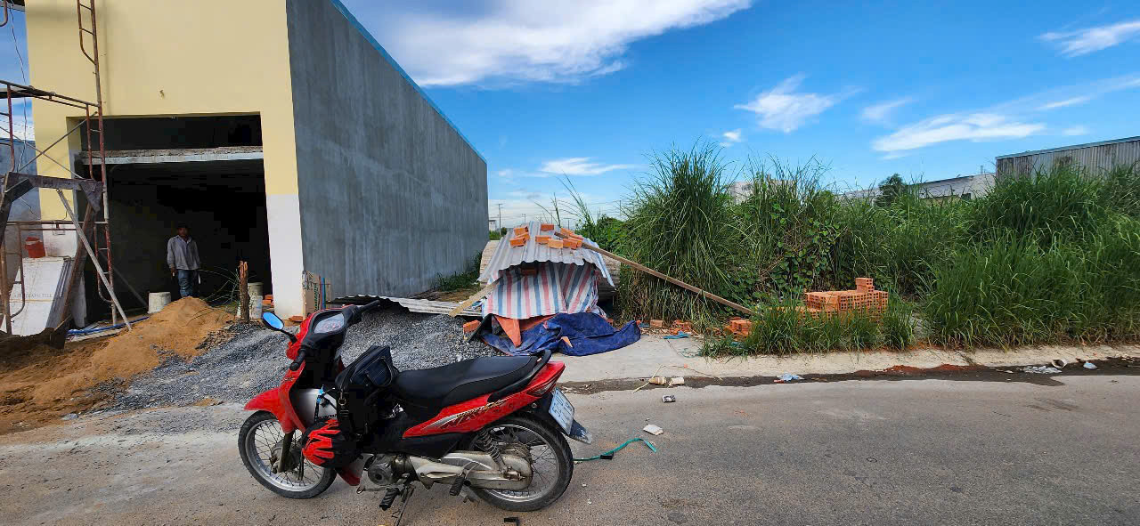100m2 thổ cư đường số 9 nội khu dân cư Hải Sơn, Đức Hòa, Long An giá 1,65 tỷ