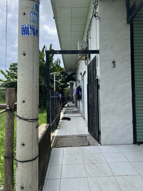 Bán nhà 1931.8m² ngang 5m giá 2.2 tỷ tại Xã Đức Hòa Hạ Huyện Đức Hòa