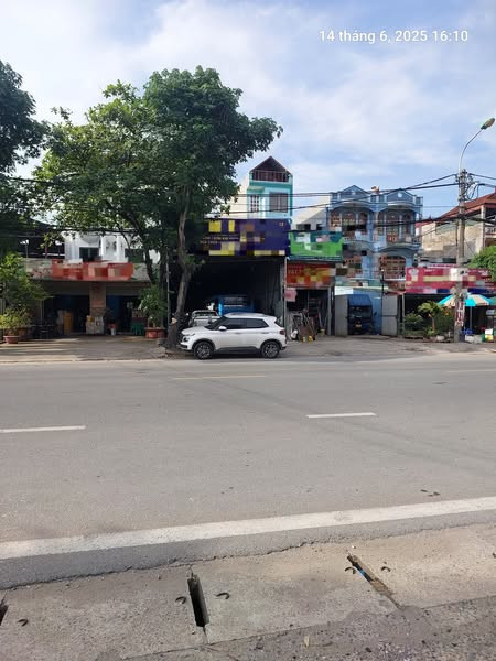 Mặt phố, KD, vỉa hè, 53m2, mt3.5m, 8.3 tỷ, Đông Anh.