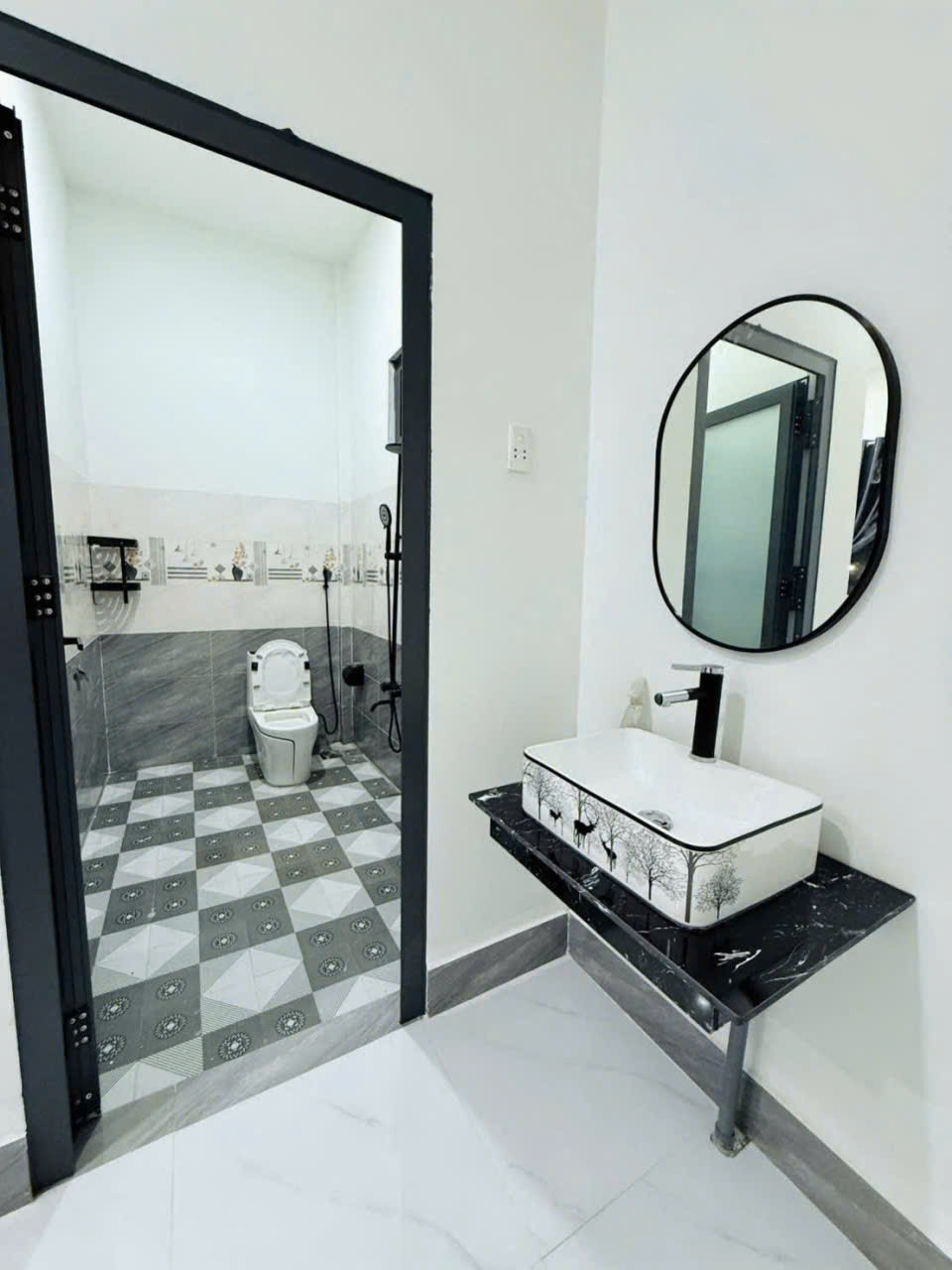 NHÀ VƯỜN VIP ĐỦ TIỆN NGHI