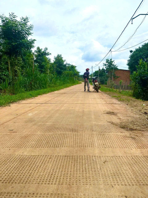10m đường BÊ TÔNG EAHU CƯKUIN 800m2
