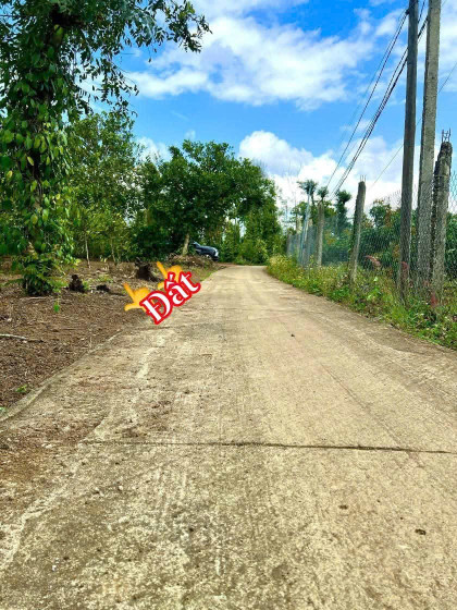Bán đất 320m² 229 triệu tại Xã Ea Hu Huyện Cư Kuin