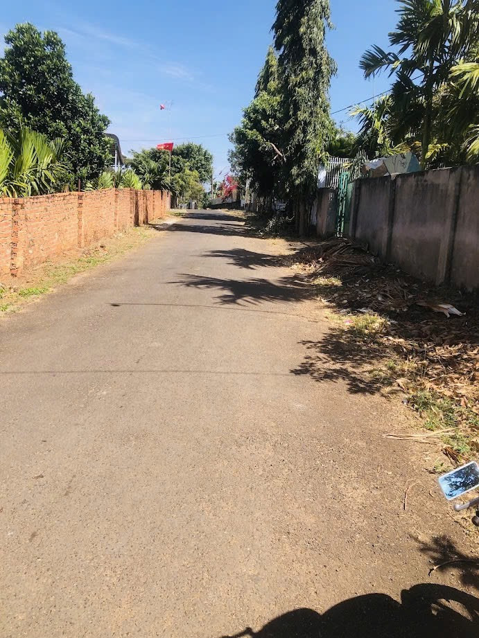 Bán đất gần hồ 221m² 1.25 tỷ tại Xã Ea Kao Thành phố Buôn Ma Thuột
