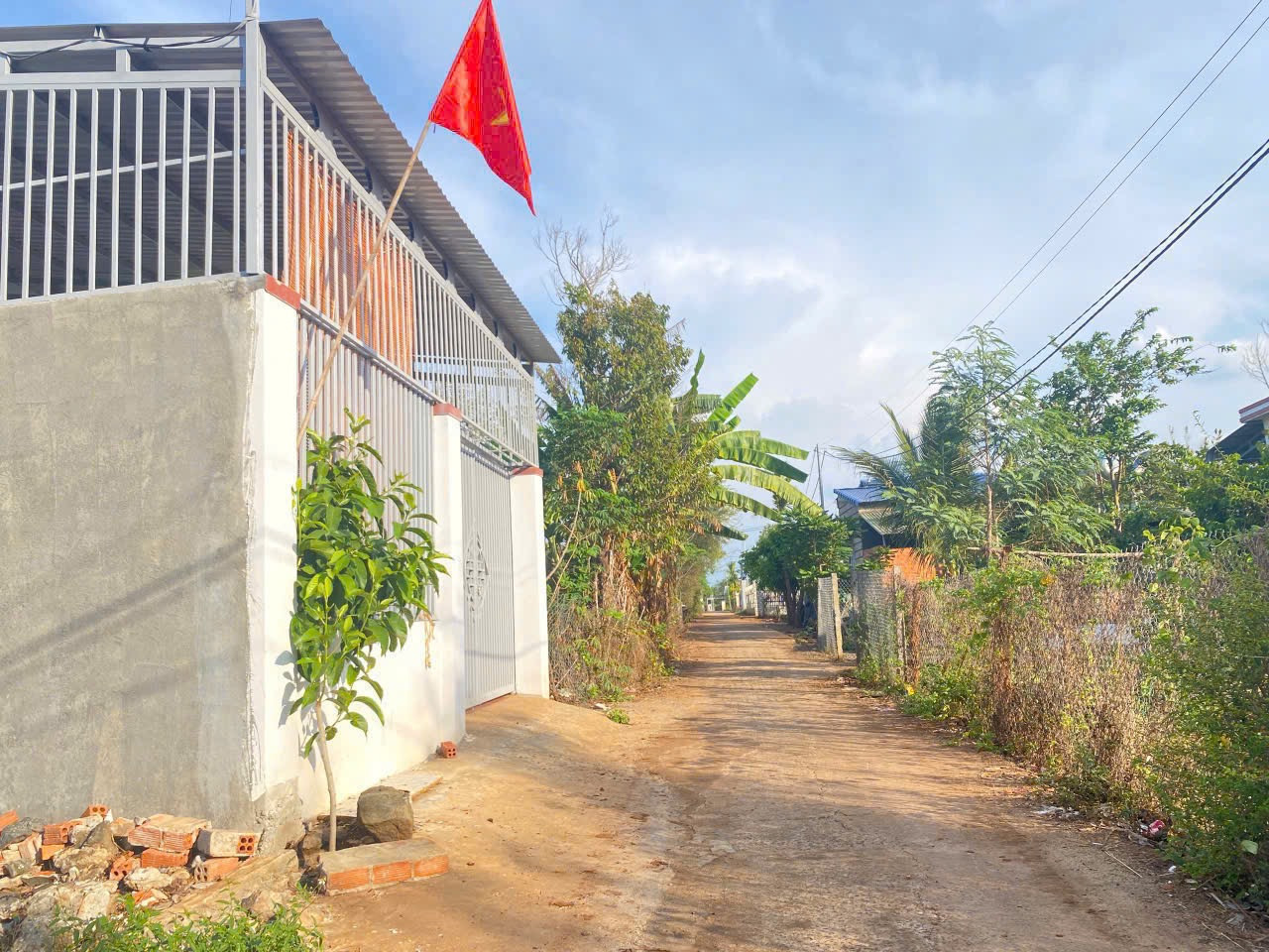 Bán đất 150m² giá 990 triệu tại Xã Ea Kao Thành phố Buôn Ma Thuột