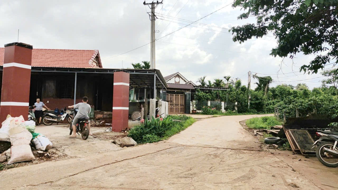Bán đất 4126.7m² ngang 42m giá 650 triệu Xã Ea Kiết