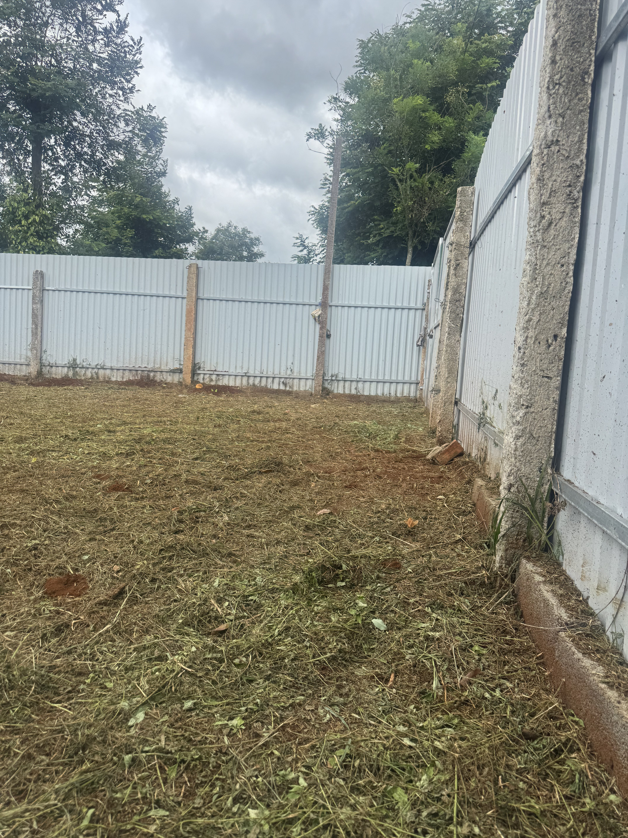 Bán đất 429.2m² ngang 10 mét thổ cư 60 giá 2.5 tỷ Xã Ea Ktur