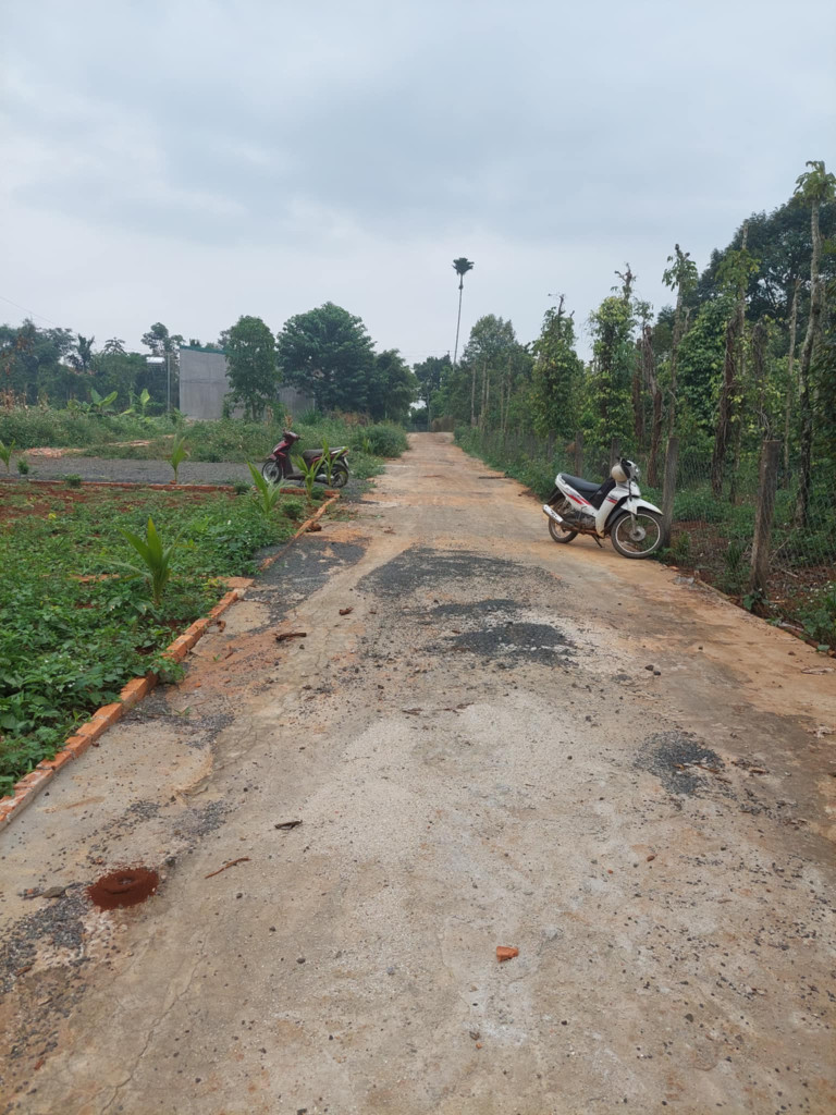 Bán đất thổ cư 4513.3m²View Hồ chỉ 5.5 tỷ tại Xã Ea Ning Huyện Cư Kuin