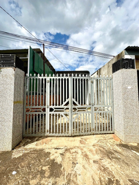 Bán nhà 182.8m² giá 1.43 tỷ Xã Ea Nuôl
