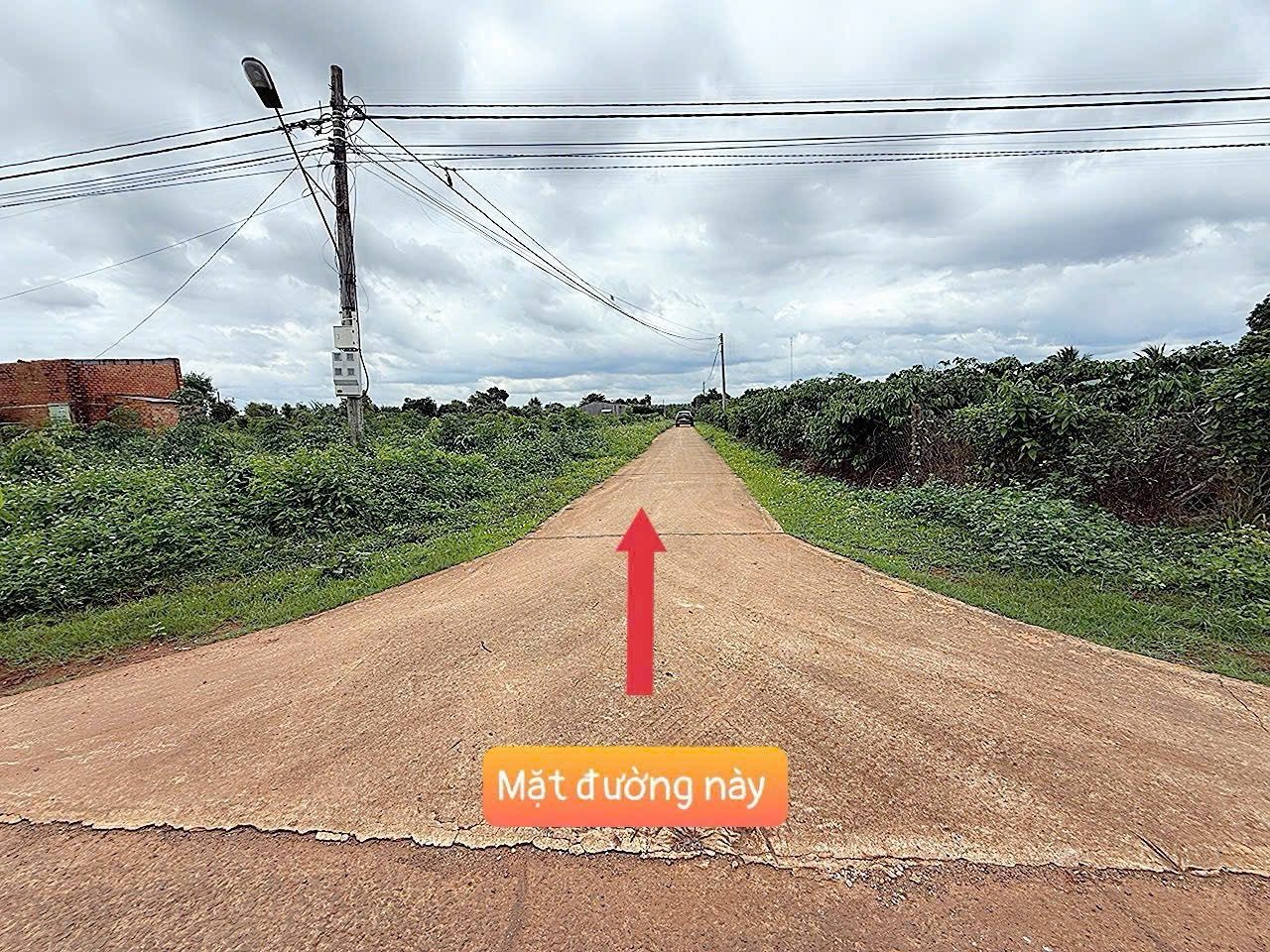 ❌❌Đất đẹp khu Đại Đồng . cách ngã sáu 13km . Đường bê tông to đùng .
diện tích 222m2 6m
giá 475tr