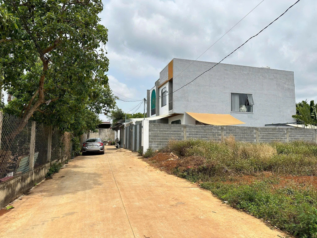 Bán đất hẻm KA1 100m² 1.05 tỷ tại Xã Ea Tu Thành phố Buôn Ma Thuột