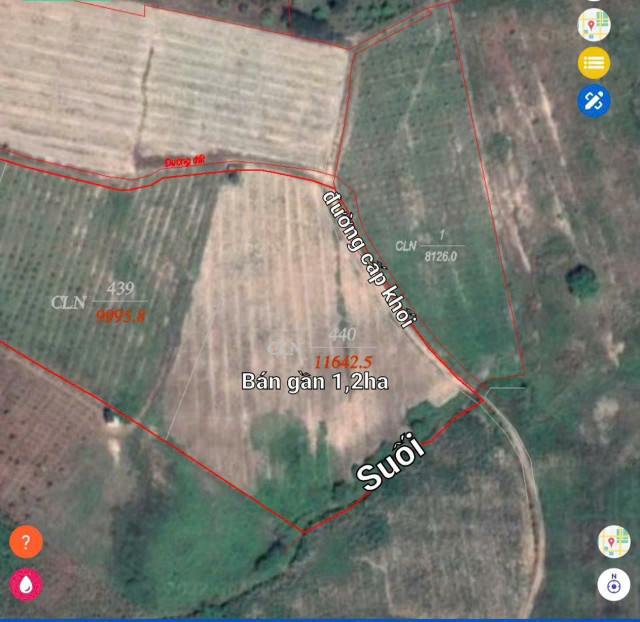 Bán đất 11600m² View Suối ngang 142m giá 679 triệu Xã Ea Wer